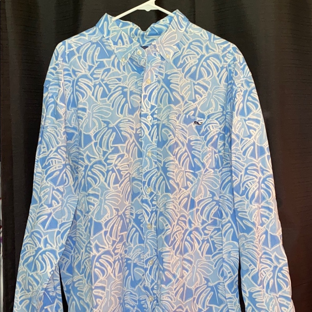 Vineyard Vines shirt